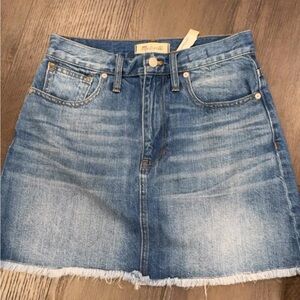 NWT Madewell Rigid Denim A-line Size 27